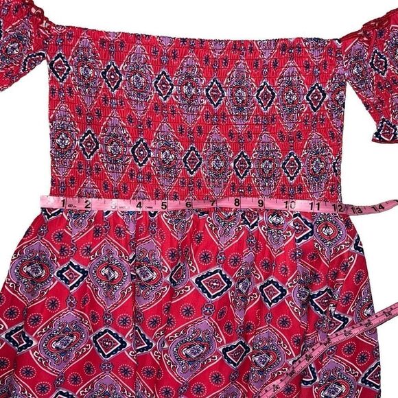 Tiger Mist Off-The-Shoulder Babydoll Mini Dress Smocked Red Paisley sz S Small - Picture 6 of 8